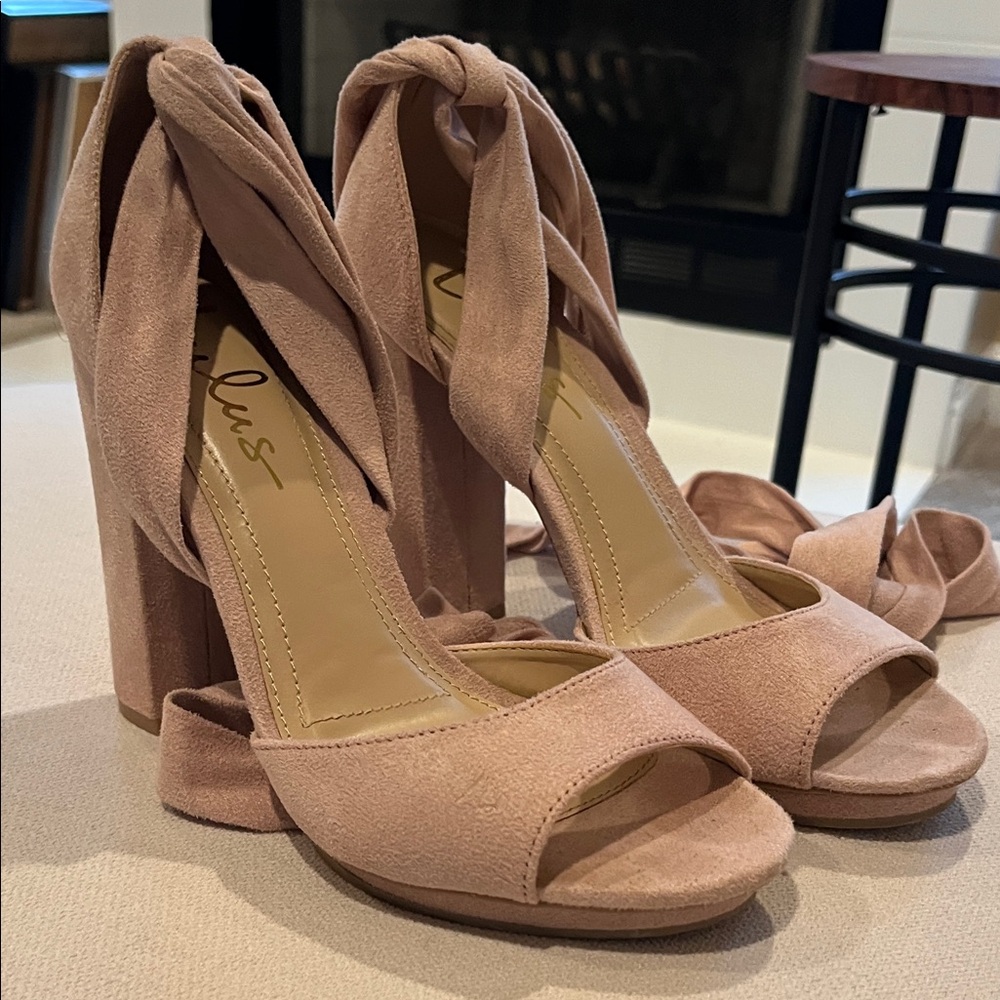 Lulu’s Elegant Pink Suede Women's Heels